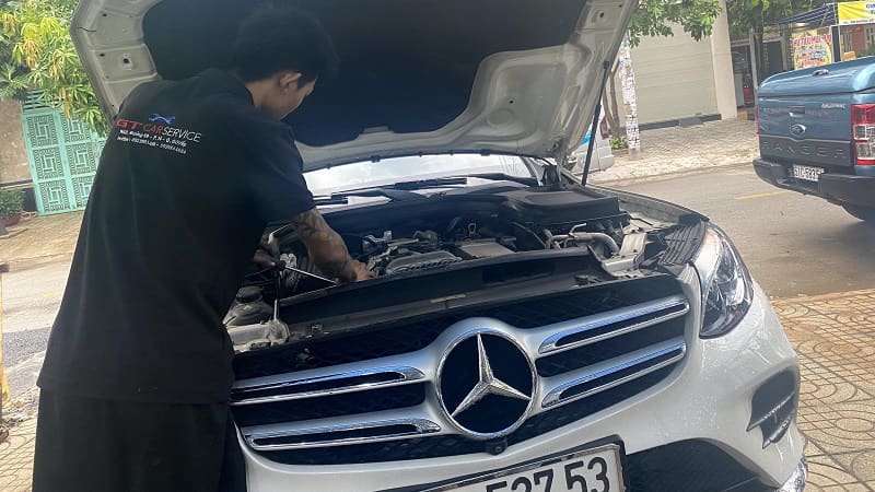 Gara sửa xe Mercedes tại TPHCM: Chuyên sâu – Giá tốt nhất