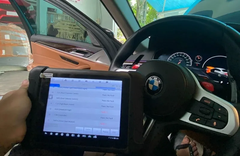 chẩn đoán lỗi xe bmw