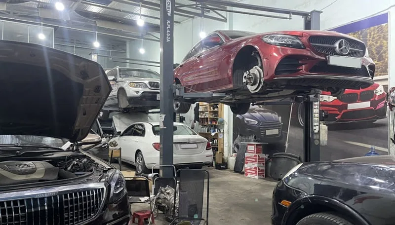 gara mercedes tại tphcm