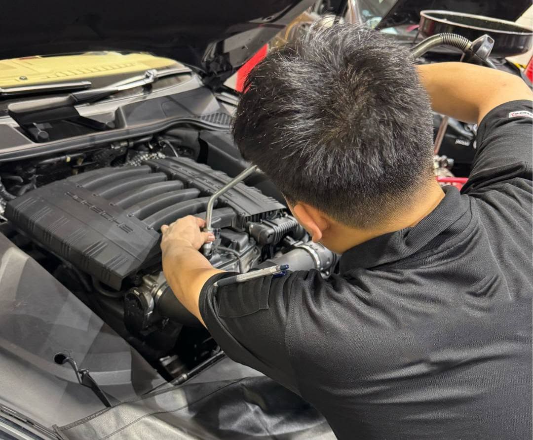 các hạng mục bảo dưỡng xe porsche